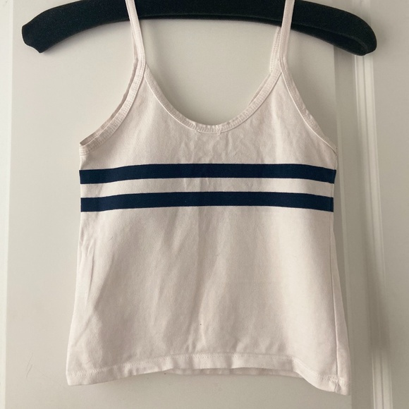 white/navy striped tank top - Picture 3 of 3